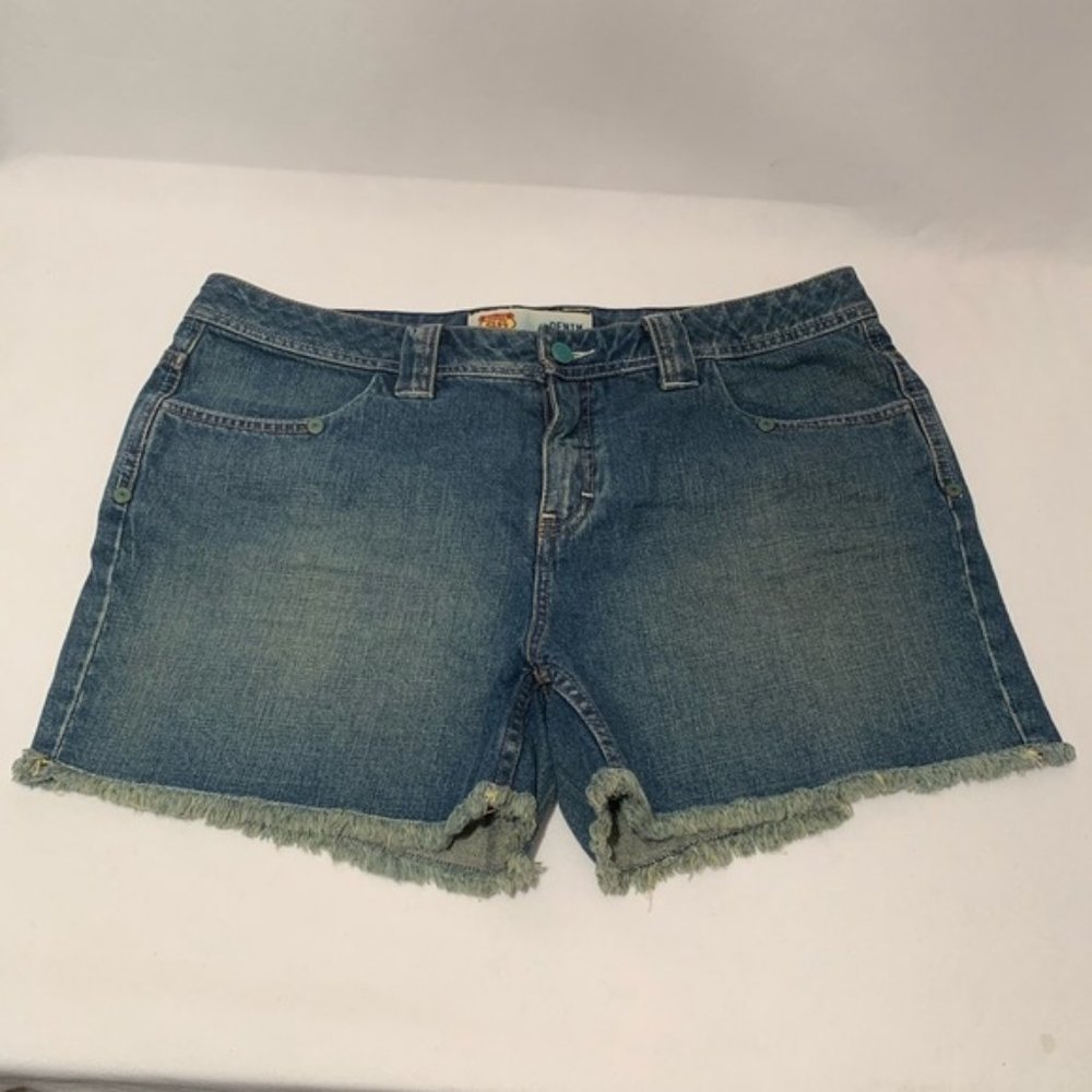‼️Bundle 3+items/50% off‼️ Route 66 women’s jean shorts size 11/12